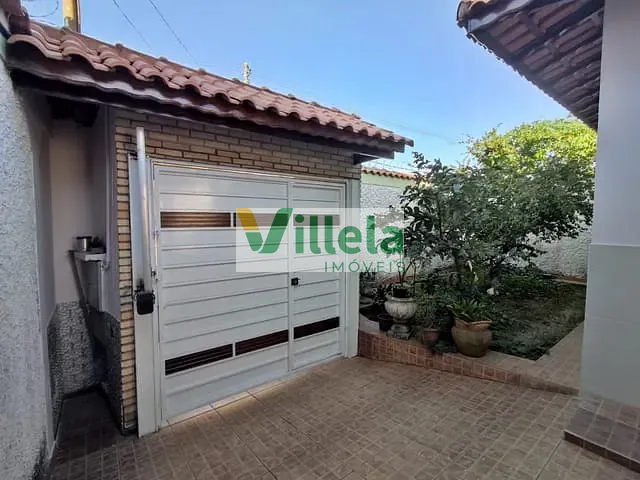 Casa 4 quartos e 2 banheiros, à venda, no bairro Jardim Medina em Poá