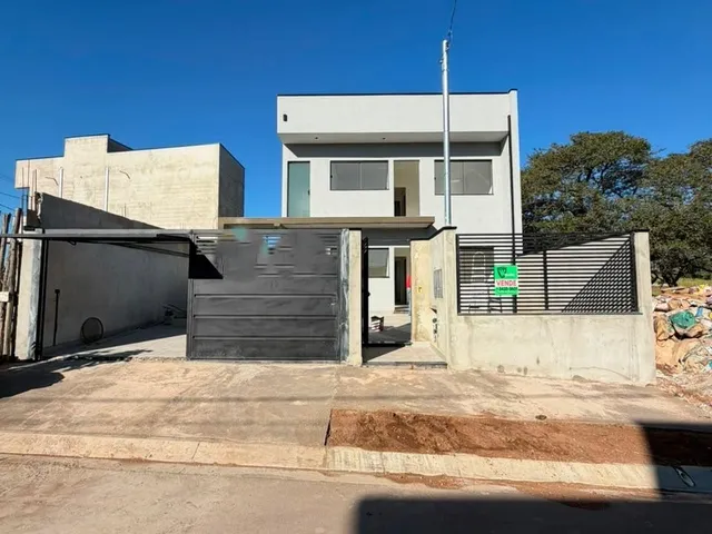 Casa com 200m² 2 quartos e 1 banheiro, à venda, no bairro Jatobás em Extrema