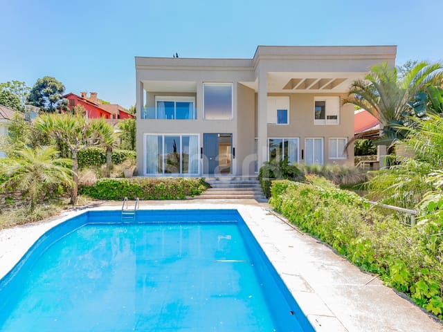 Casa com 1036m² 4 quartos e 5 banheiros, à venda, no bairro Vila de São Fernando em Cotia