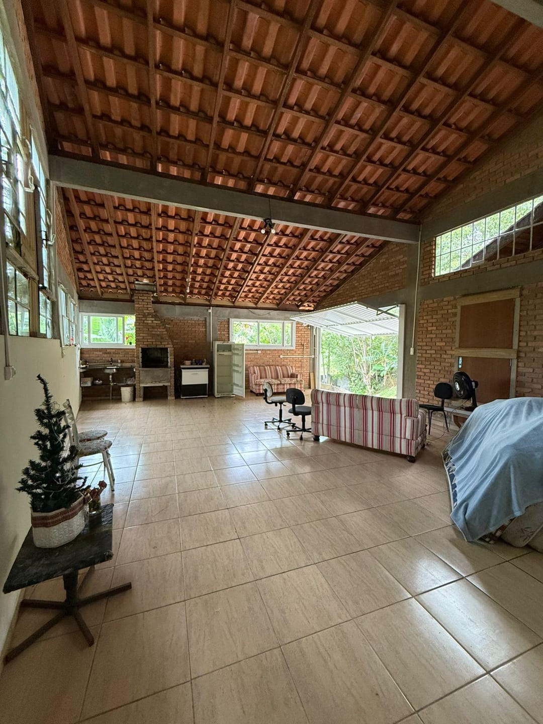 Casa, 1 quarto, 173 m² - Foto 1