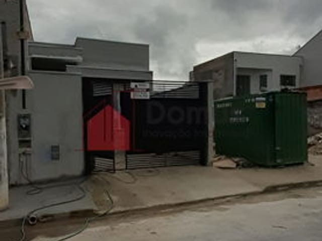 Casa com 125m², à venda, no bairro Parque das Palmeiras em Pindamonhangaba