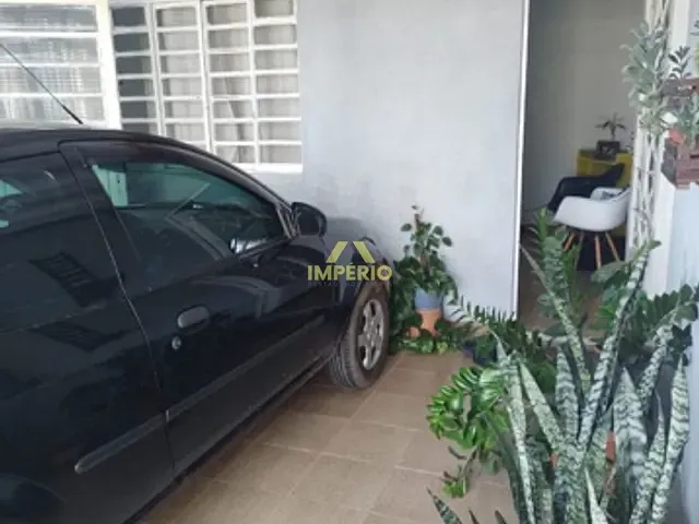 Casa com 130m² 2 quartos e 1 banheiro, à venda, no bairro Vila Flora em Salto
