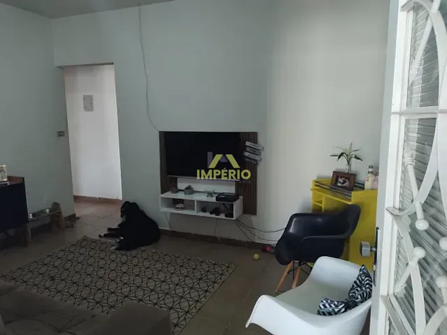 Casa com 130m² 2 quartos e 1 banheiro, à venda, no bairro Vila Flora em Salto