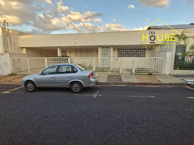 Casa 3 quartos e 4 banheiros, à venda, no bairro Coester em Fernandópolis