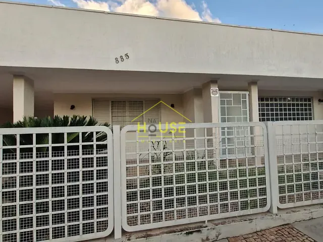 Casa 3 quartos e 4 banheiros, à venda, no bairro Coester em Fernandópolis