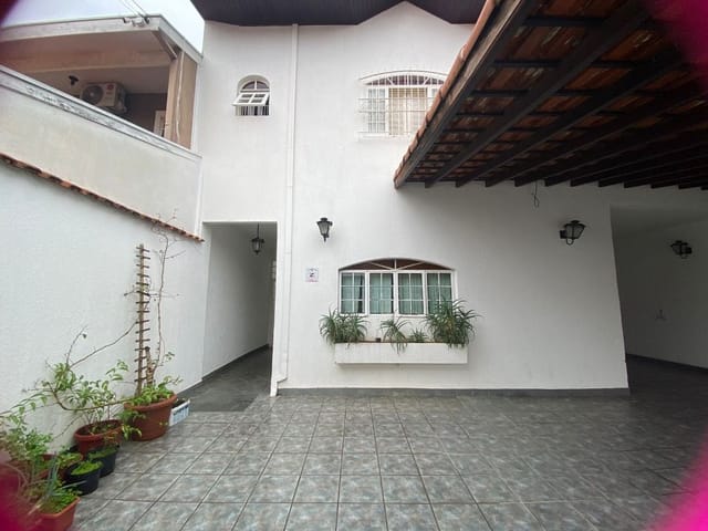 Foto do Casa - Casa com 4 dormitórios, 250 m² - venda por R$ 1.177.000,00 ou aluguel por R$ 5.000,00/mês - Jardim Satélite - São José dos Campos/SP | INDEPENDENCE NEGOCIOS IMOBILIARIOS LTDA