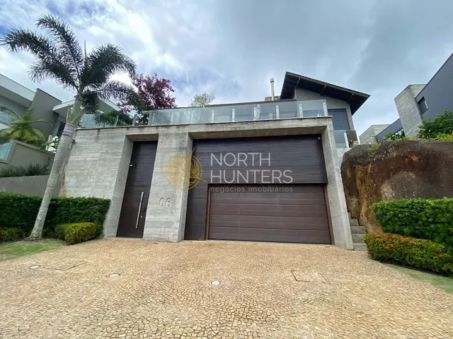 Casa 4 quartos e 5 banheiros, à venda ou para alugar, no bairro Cacupé em Florianópolis