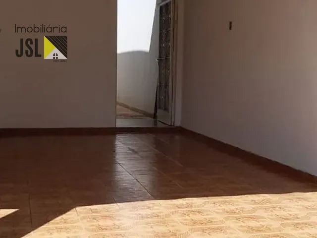 Casa com 250m² 3 quartos e 1 banheiro, à venda, no bairro Nova Lorena em Lorena
