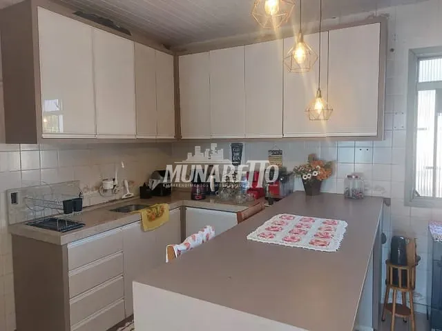 Casa com 90m² 2 quartos e 2 banheiros, à venda, no bairro Floresta em Concórdia