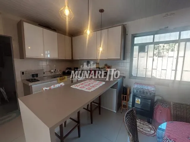Casa com 90m² 2 quartos e 2 banheiros, à venda, no bairro Floresta em Concórdia