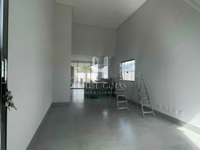 Casa com 420m² 3 quartos e 4 banheiros, à venda, no bairro Vila Mariana em Aparecida de Goiânia