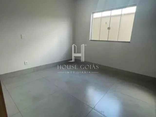 Casa com 420m² 3 quartos e 4 banheiros, à venda, no bairro Vila Mariana em Aparecida de Goiânia