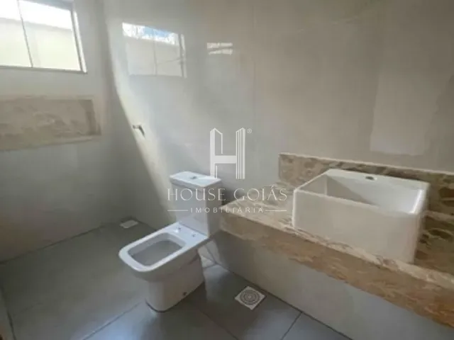 Casa com 420m² 3 quartos e 4 banheiros, à venda, no bairro Vila Mariana em Aparecida de Goiânia