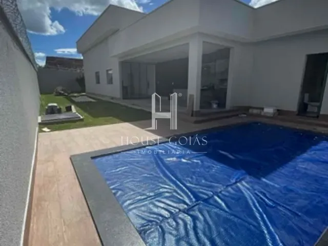 Casa com 420m² 3 quartos e 4 banheiros, à venda, no bairro Vila Mariana em Aparecida de Goiânia