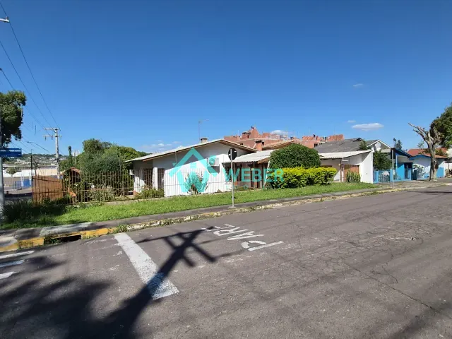 Casa 3 quartos e 3 banheiros, para alugar, no bairro Ideal em Novo Hamburgo