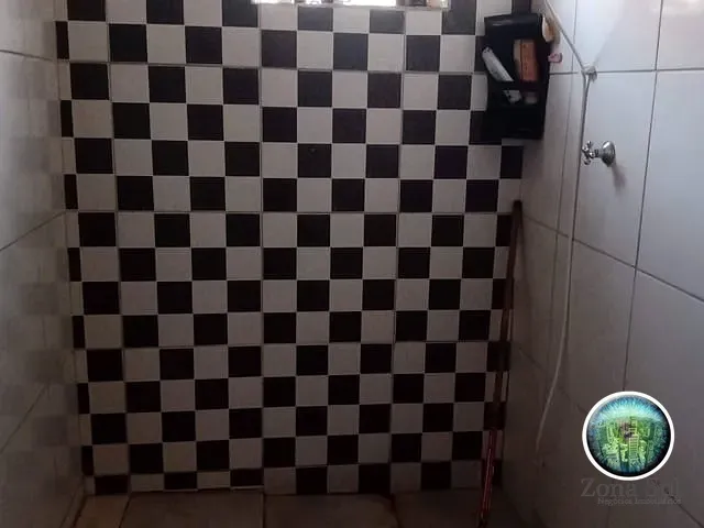 Casa 2 quartos e 1 banheiro, à venda, no bairro Parque Bela Vista em Votorantim