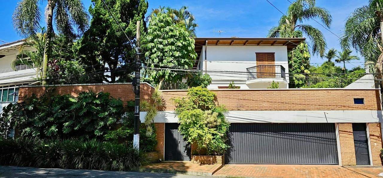 Casa em Jardim Leonor — foto 1