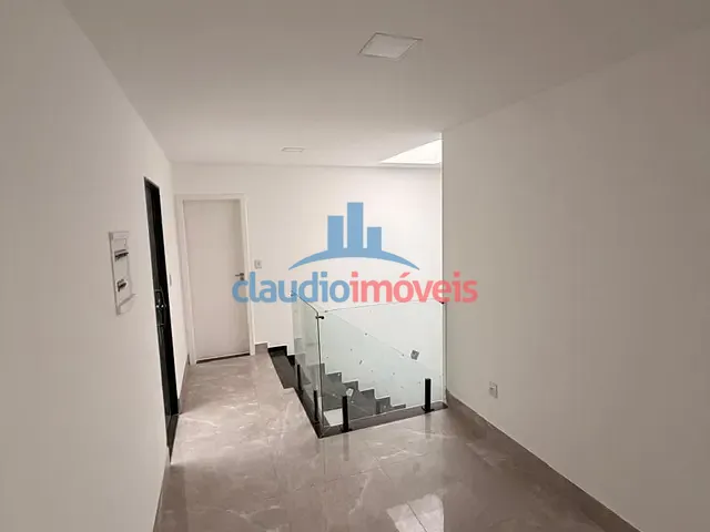 Casa 3 quartos e 4 banheiros, à venda, no bairro Jardim Belvedere em Volta Redonda