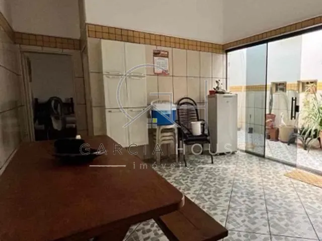 Casa com 200m² 4 quartos e 4 banheiros, à venda, no bairro Jardim Diva Tarla de Carvalho  em Ribeirão Preto