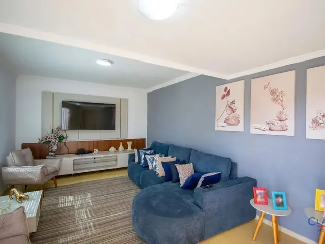 Casa 3 quartos e 4 banheiros, à venda, no bairro CENTRO em Campo Largo