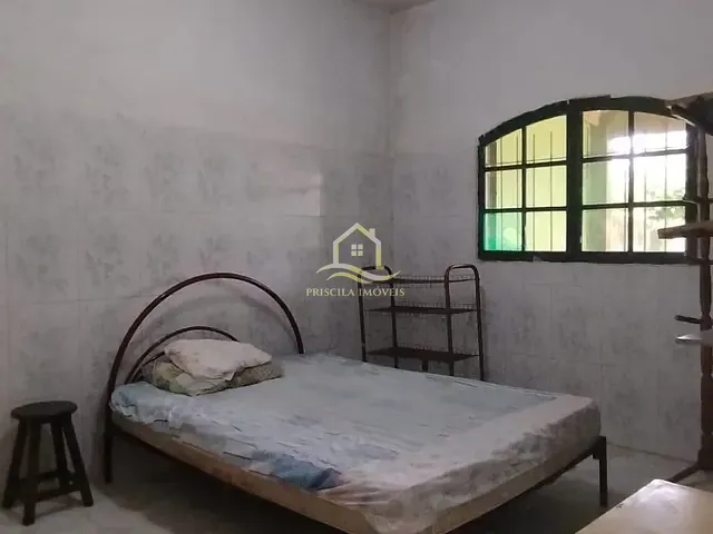 Casa com 400m² 3 quartos e 1 banheiro, à venda, no bairro Boraceia em Bertioga