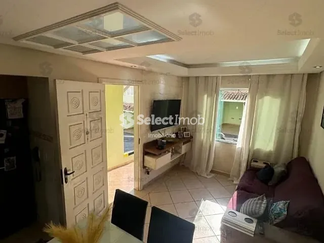 Casa com 70m² 2 quartos e 2 banheiros, à venda, no bairro Jardim Araguaia em Mauá