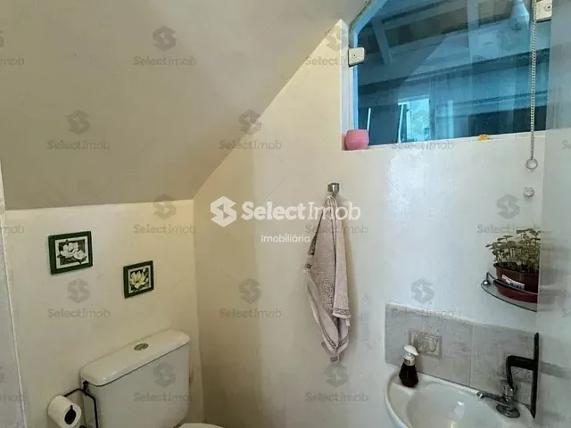 Casa com 70m² 2 quartos e 2 banheiros, à venda, no bairro Jardim Araguaia em Mauá