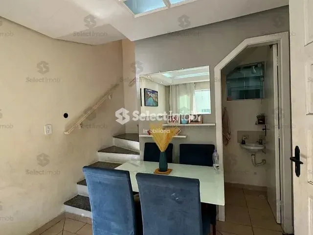 Casa com 70m² 2 quartos e 2 banheiros, à venda, no bairro Jardim Araguaia em Mauá
