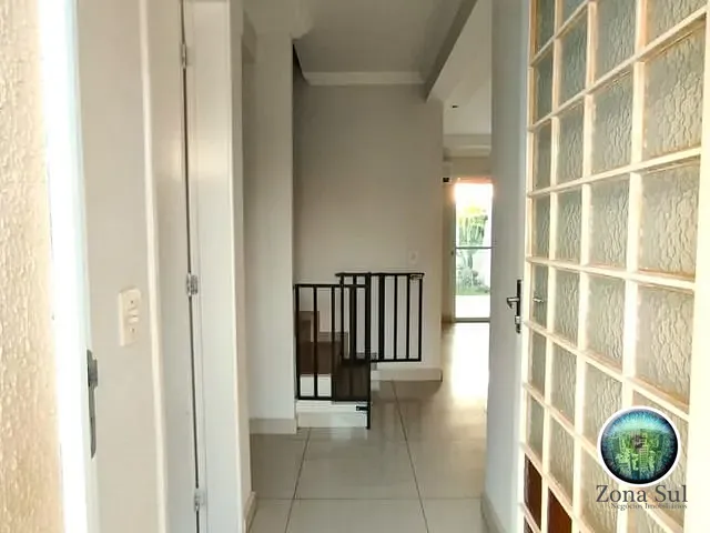 Casa 3 quartos e 2 banheiros, à venda, no bairro Vossoroca em Votorantim