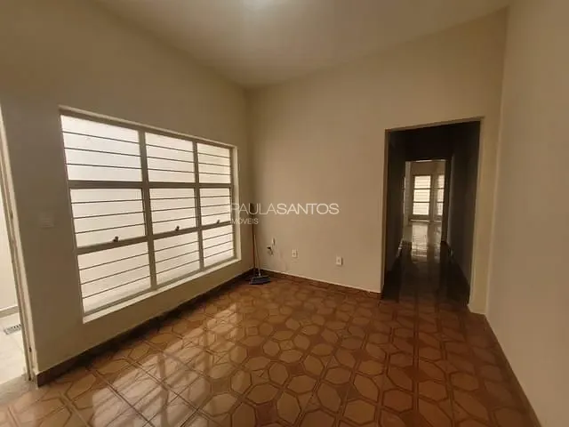 Casa com 113m², à venda, no bairro Centro em Sorocaba