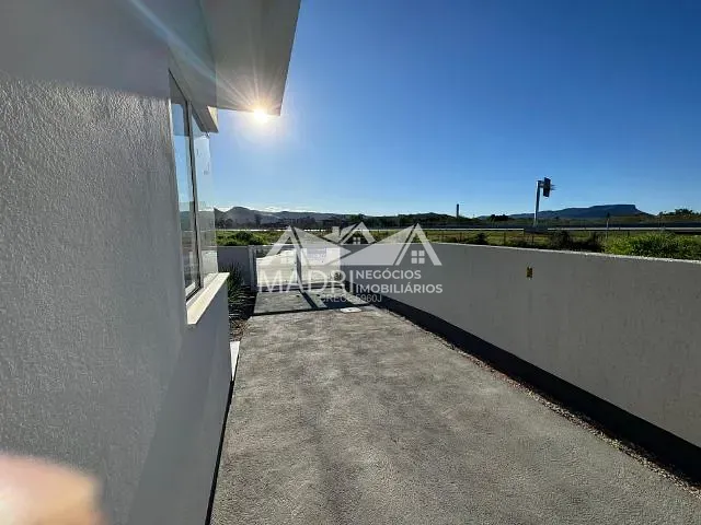 Casa 3 quartos e 2 banheiros, à venda, no bairro Guarda do Cubatão em Palhoça