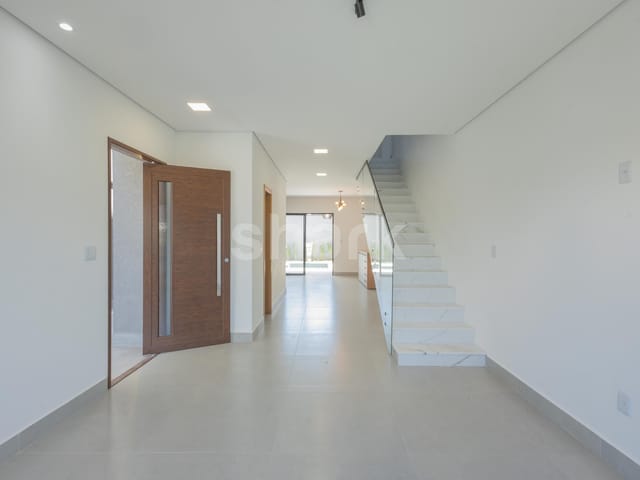 Casa com 135m² 3 quartos e 1 banheiro, à venda, no bairro Villas do Jaguari em Santana de Parnaíba