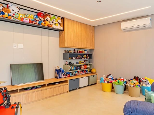 Casa com 799m² 4 quartos e 5 banheiros, à venda, no bairro Alphaville em Santana de Parnaíba
