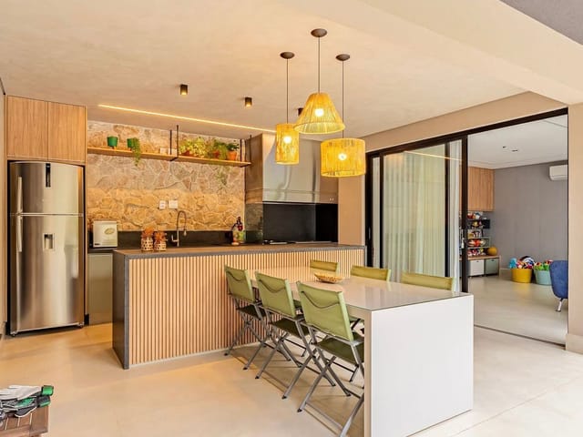 Casa com 799m² 4 quartos e 5 banheiros, à venda, no bairro Alphaville em Santana de Parnaíba