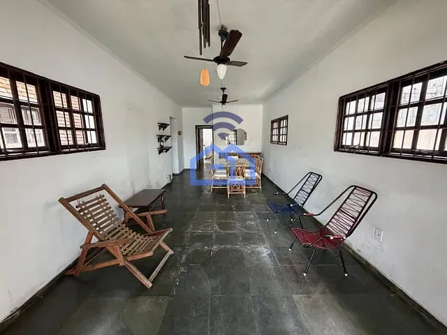Casa 3 quartos e 1 banheiro, à venda, no bairro Jardim Terralão em Caraguatatuba