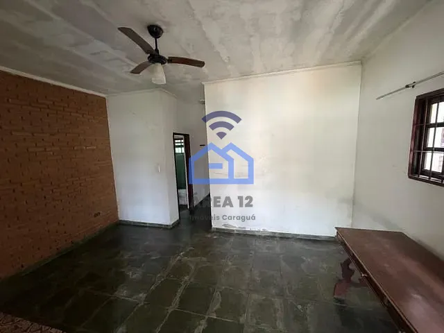 Casa 3 quartos e 1 banheiro, à venda, no bairro Jardim Terralão em Caraguatatuba