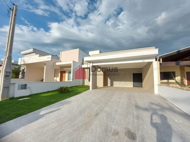 Casa com 271m², à venda, no bairro Crispim em Pindamonhangaba
