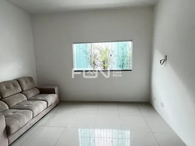 Casa 2 quartos e 2 banheiros, para alugar, no bairro Jardim Limoeiro em Camaçari