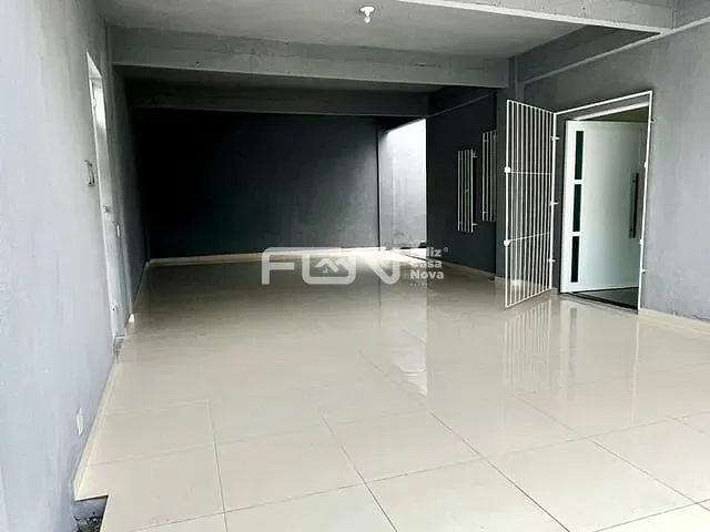 Casa 2 quartos e 2 banheiros, para alugar, no bairro Jardim Limoeiro em Camaçari