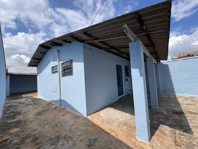 Casa 2 quartos e 1 banheiro, à venda, no bairro Conjunto Habitacional Parque Itajaí em Campinas