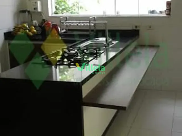 Casa à venda, no bairro Jardim Rincão em Arujá