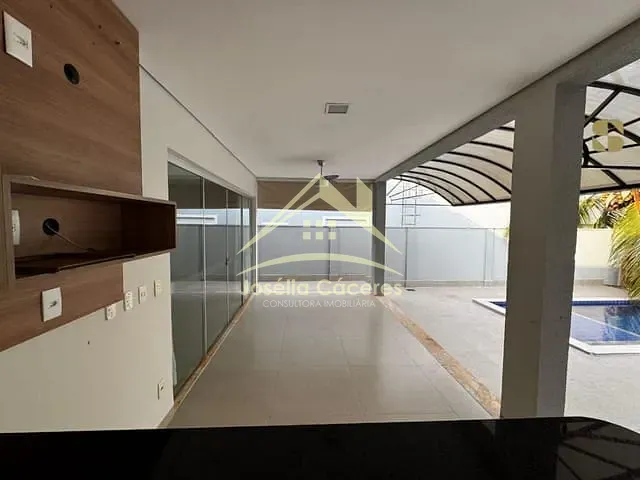 Casa com 397m² 3 quartos e 5 banheiros, à venda, no bairro Jardim Imperial em Cuiabá