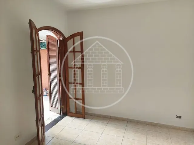 Casa com 90m² 2 quartos e 3 banheiros, à venda, no bairro Vila Santa Catarina em São Paulo