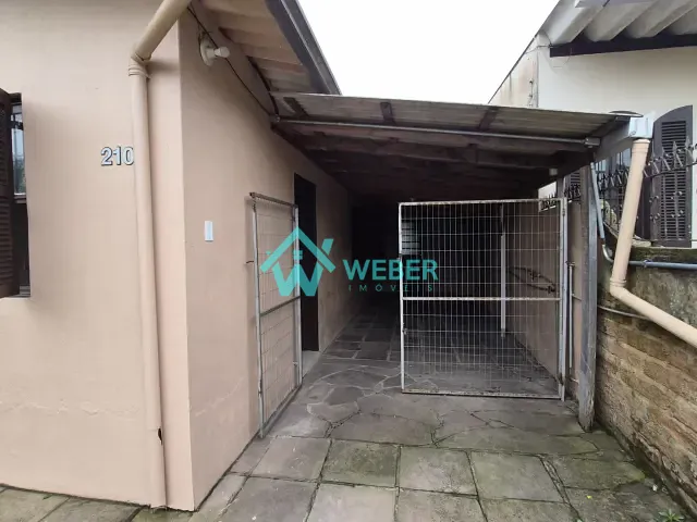 Casa 3 quartos e 1 banheiro, para alugar, no bairro Jardim Mauá em Novo Hamburgo