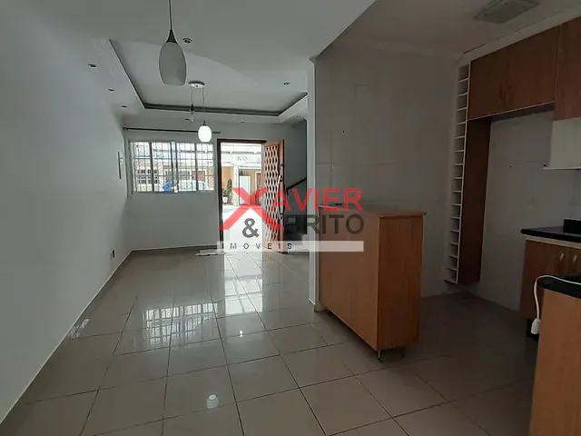 Casa 2 quartos e 3 banheiros, à venda, no bairro Vila Ré em São Paulo