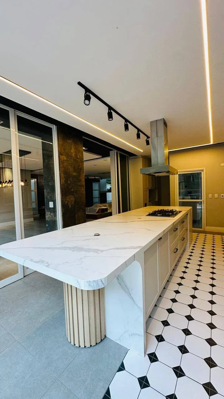 Casa, 3 quartos, 339 m² - Foto 6