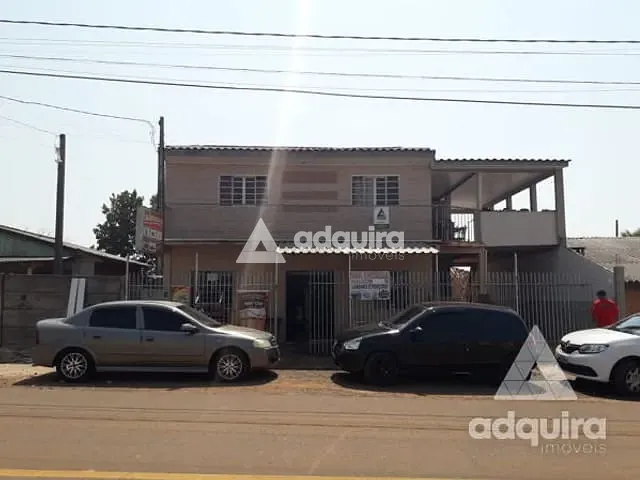 Sobrado 3 quartos e 2 banheiros, à venda, no bairro Contorno em Ponta Grossa