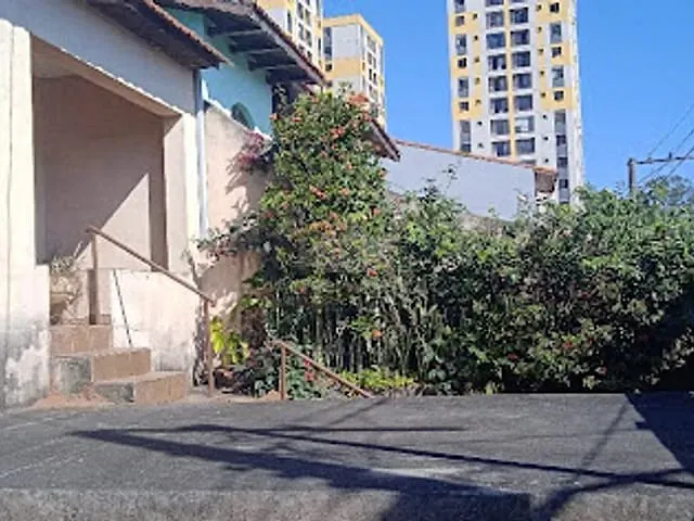 Casa com 300m² 2 quartos e 1 banheiro, à venda, no bairro Vila Emílio em Mauá