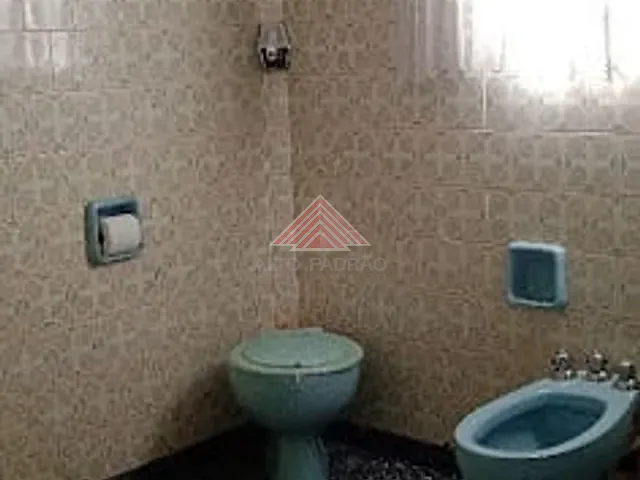 Casa com 300m² 2 quartos e 1 banheiro, à venda, no bairro Vila Emílio em Mauá