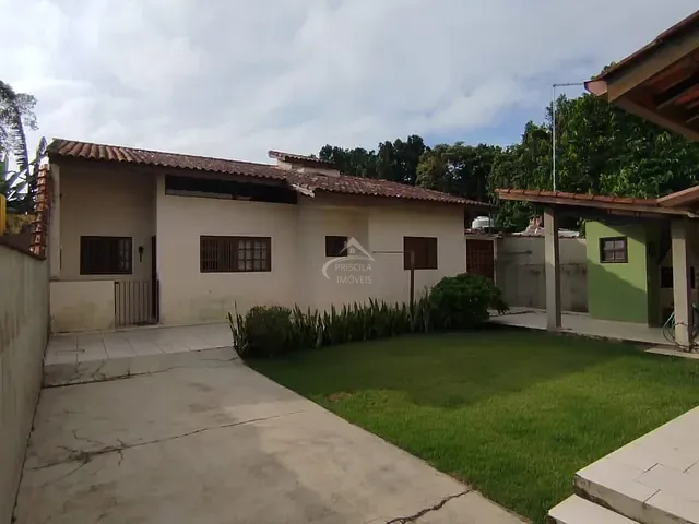 Casa com 485m² 5 quartos e 5 banheiros, à venda, no bairro Boracéia em São Sebastião